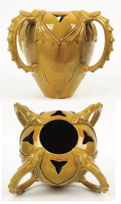 dragonvase-02