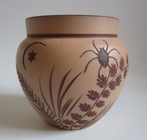 incised-comparison-piece